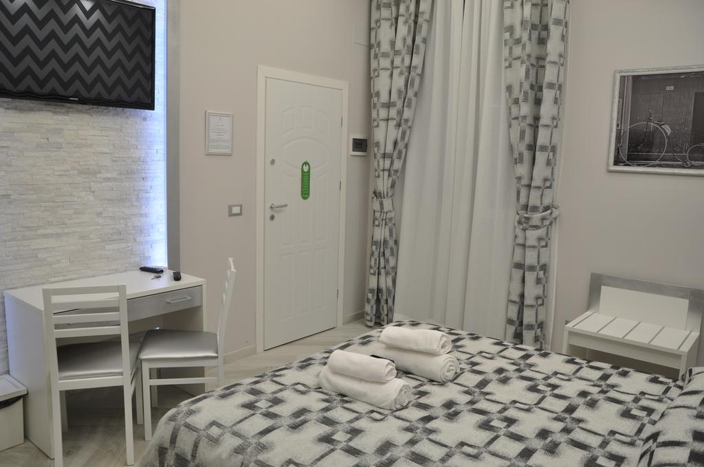 Il Corso Suite Рим Номер фото